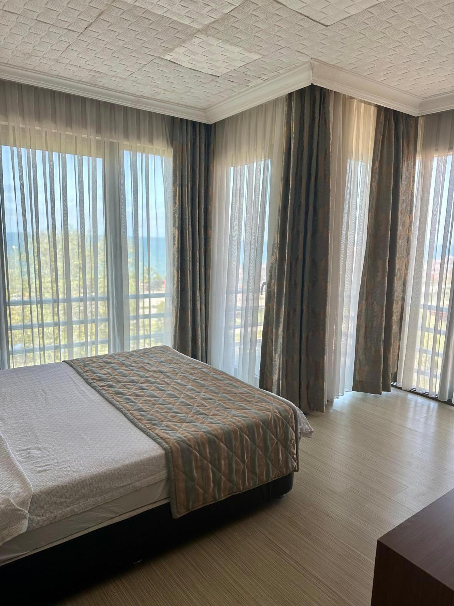 Hotel Avci Bulancak Kültér fotó